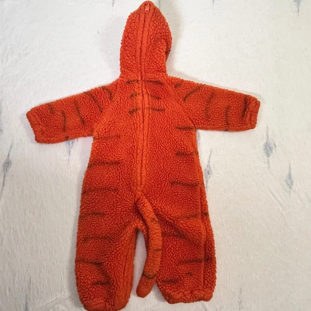 Disney Store Tigger Costume‎ Baby 6–12 Months Sherpa Hooded One Piece Vintage